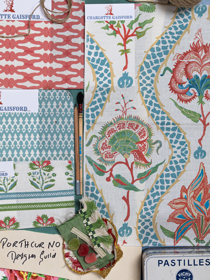 Chintzy blue