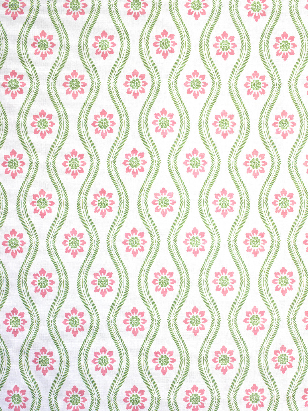 Phoebe pinky green