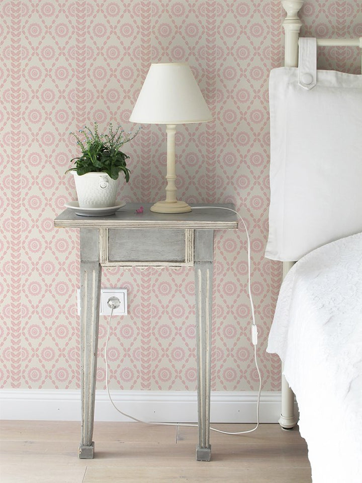 Piccadilly pink wallpaper