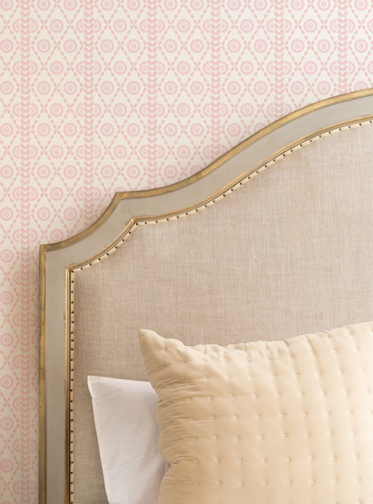 Piccadilly pink wallpaper