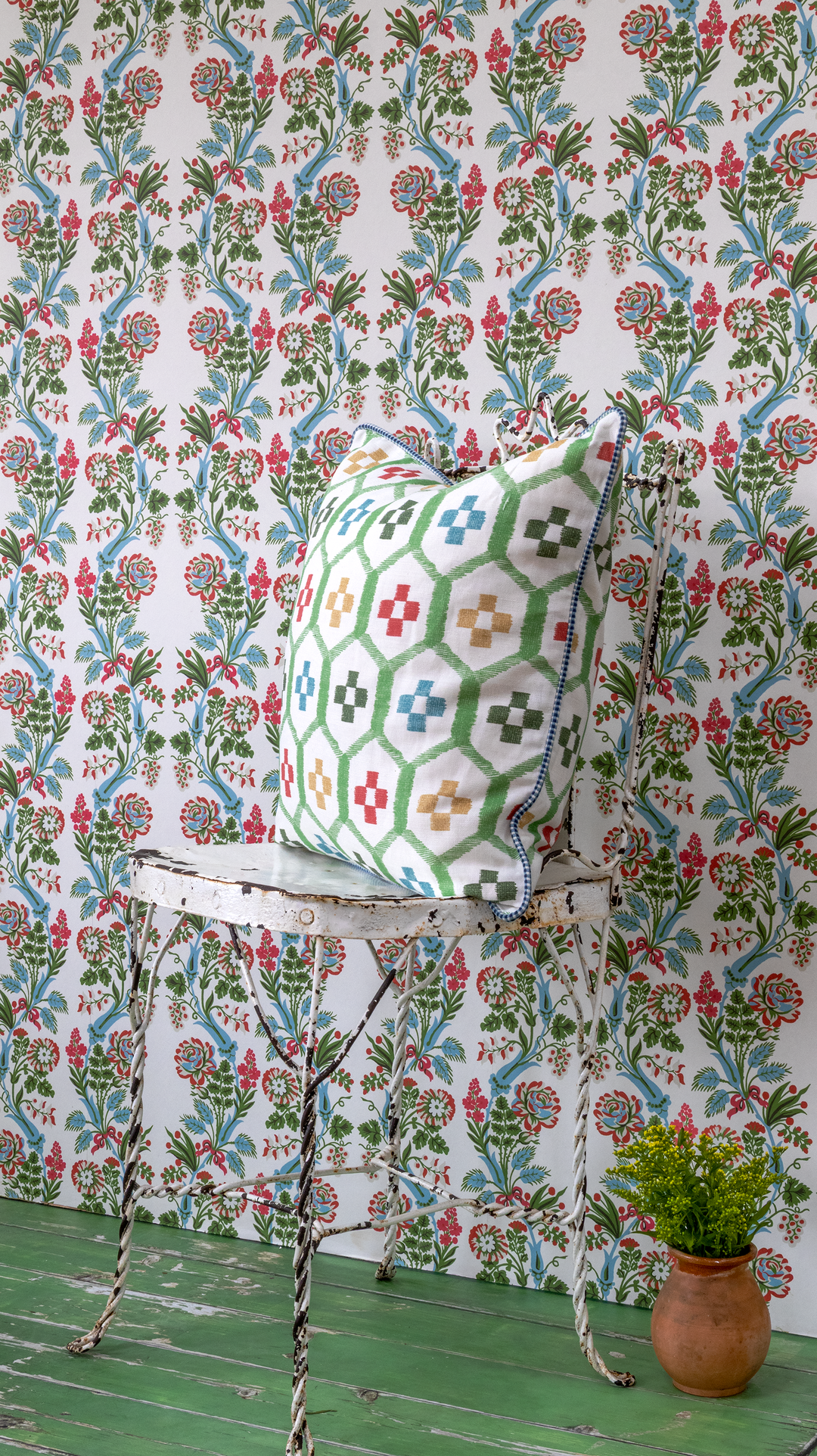 Papier peint rouge de la fleur de battersea