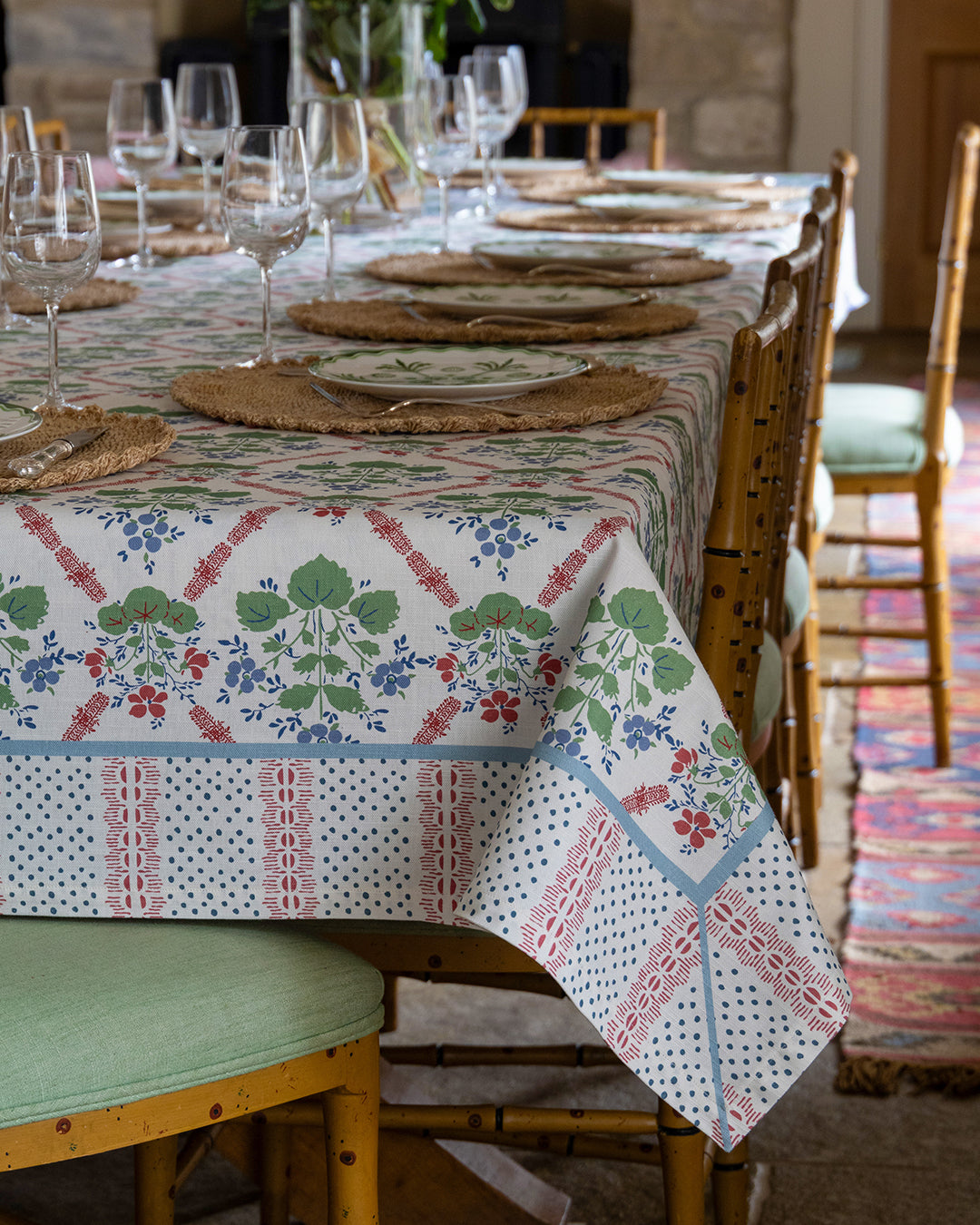 Elizabeth tablecloth and napkins