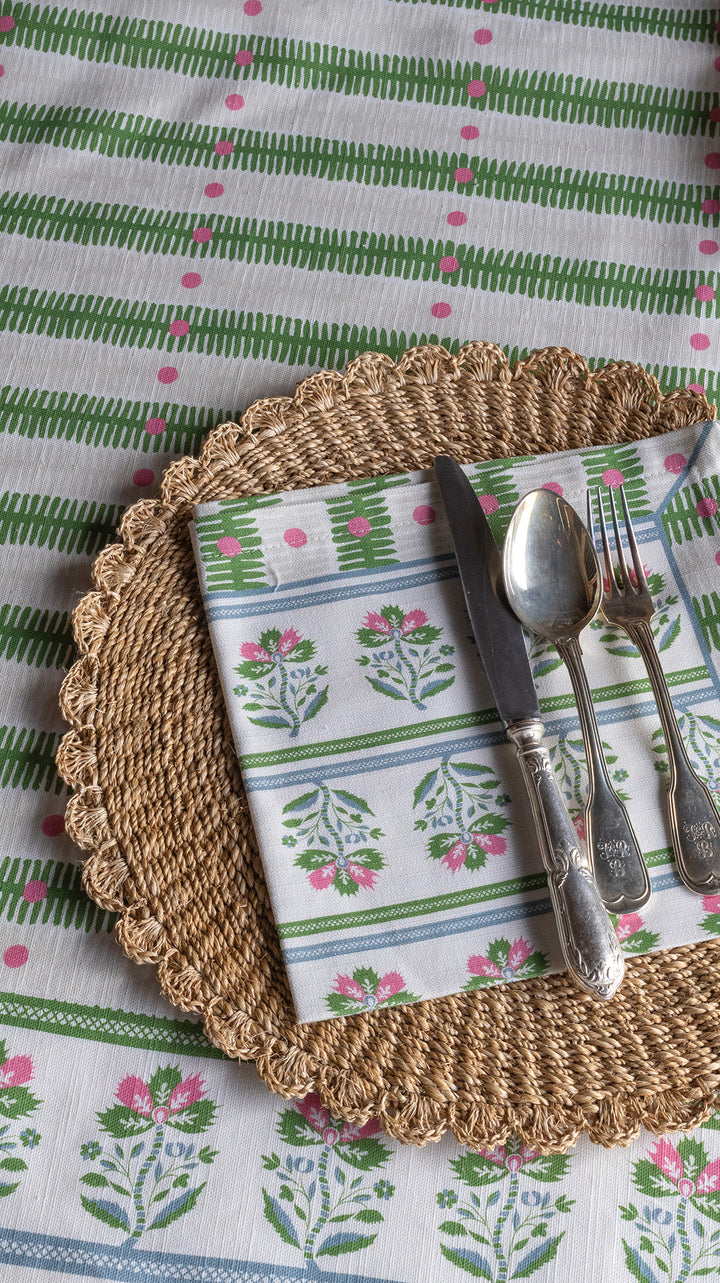 Zara tablecloth and napkins