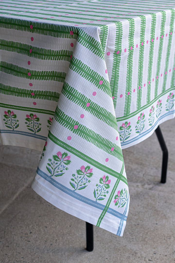 Zara tablecloth and napkins