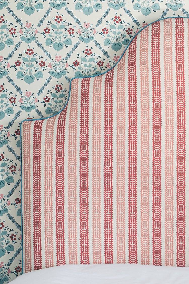 Totty red Sample