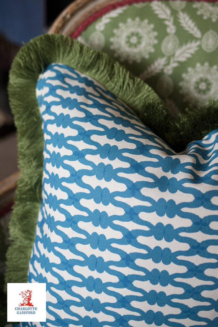 Knot So Blue Sample
